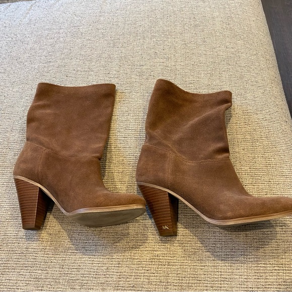 Michael Kors Divia Suede Boots - Picture 4 of 8